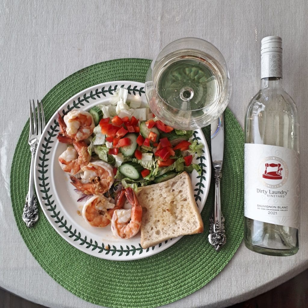 Dirty Laundry Vineyard Sauvignon Blanc 2021 with Garlic Tiger Prawns.