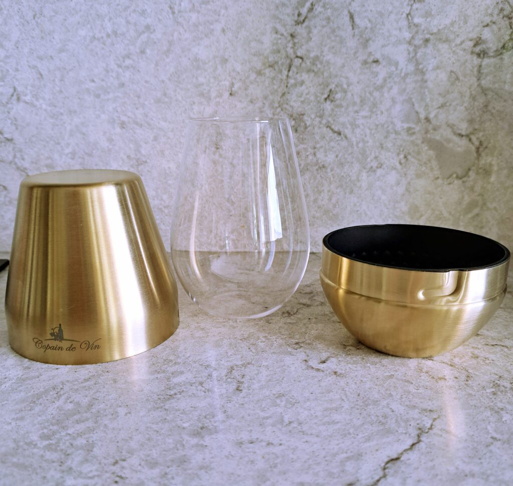 VinVovage  Wineglass for the Ultimate Travel Experience